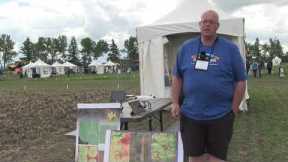 Canola School: Scouting guided by live view drone technology