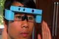 CNET News - Glasses offer 'Minority