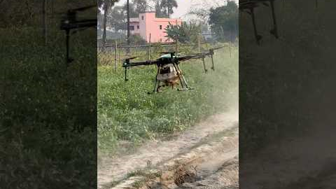 Drone se Spray 😱 | Smart Farming Technology 🚁🌾 #bihar #drone #farming #shorts